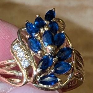 Elegant ESTATE 14 KT YELLOW GOLD WOMEN RING W/11 NATURAL SAPPHIRES & 3 DIAMONDS